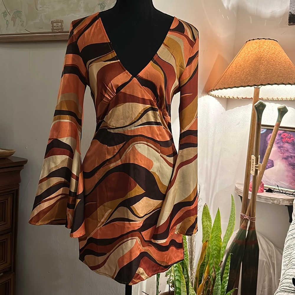 Retro dress 🧡